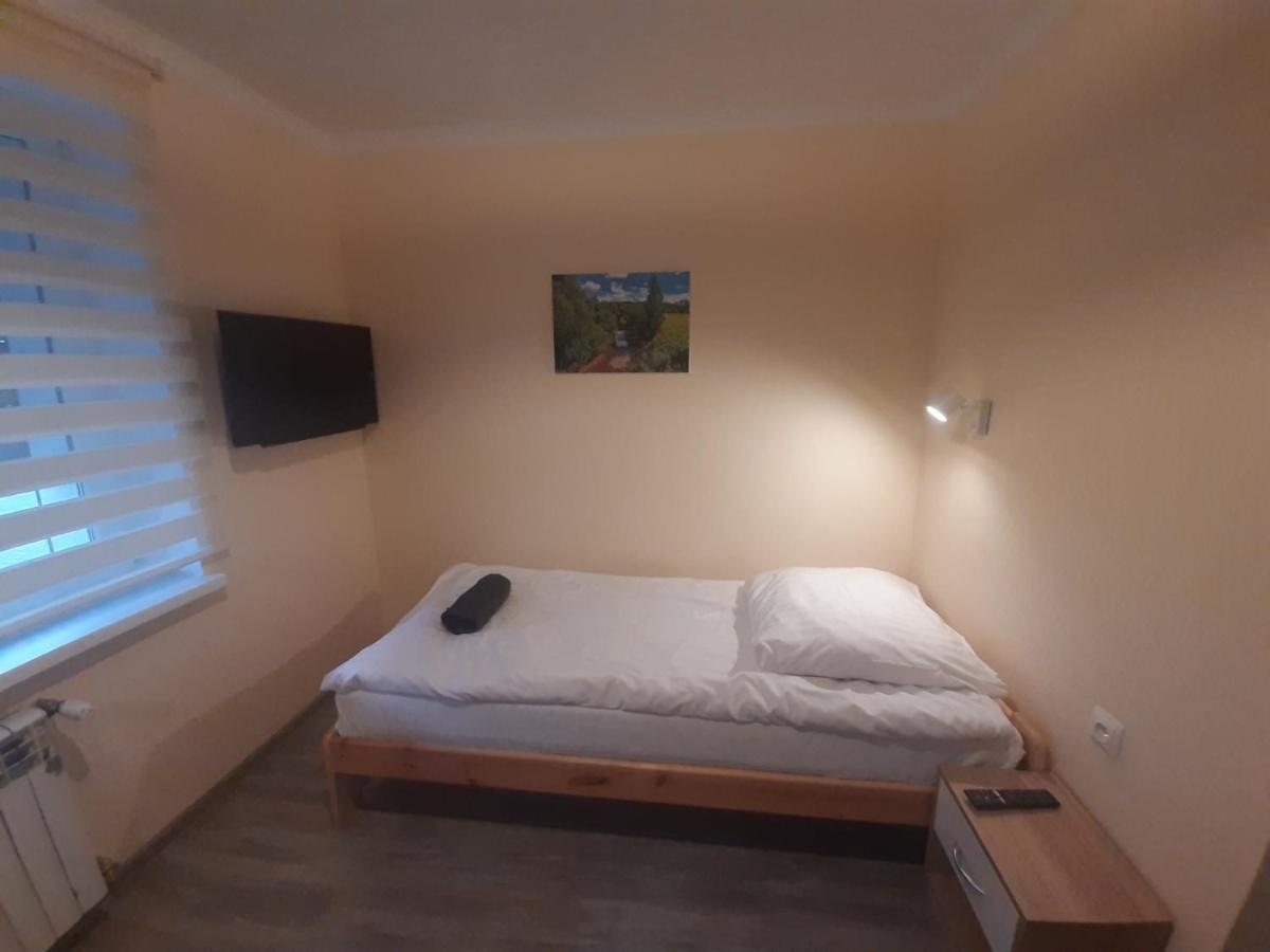 FalkowoTropikalna Odnowa住宿加早餐旅馆 外观 照片